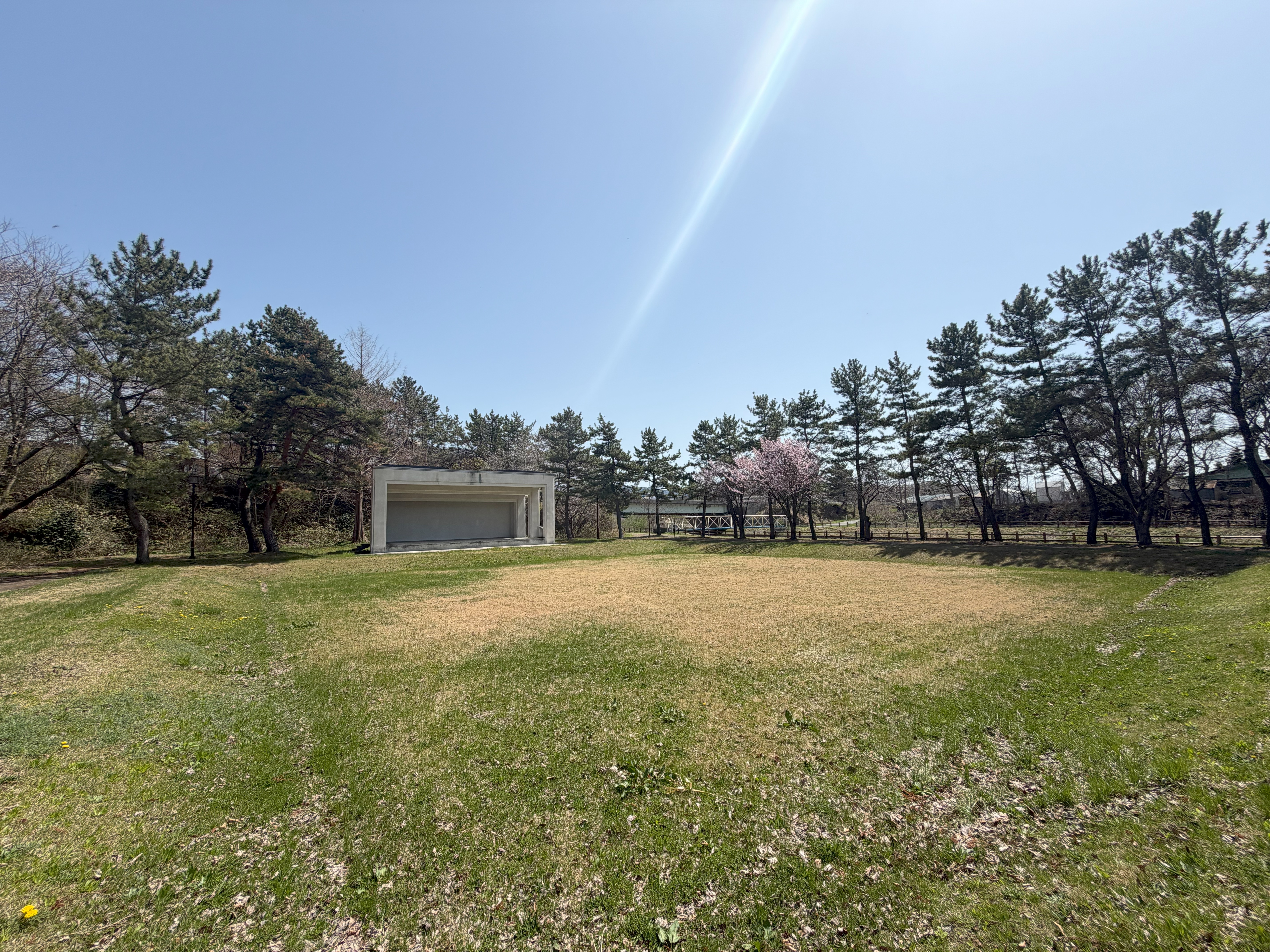 ステージ・ステージ前広場